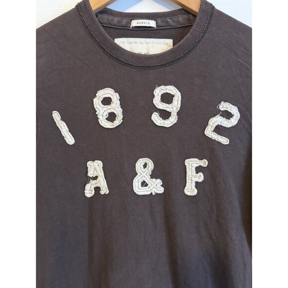 Y2K Abercrombie & Fitch Shirt Mens M Brown Muscle Tee Embroidered Spell Out 1892 - Picture 3 of 6